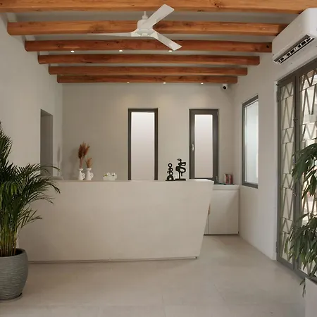 Anapollo Boutique Adults Only מלון 3*