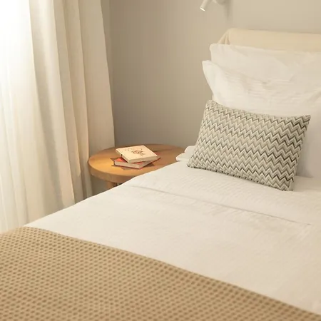 Anapollo Boutique Adults Only מלון 3*